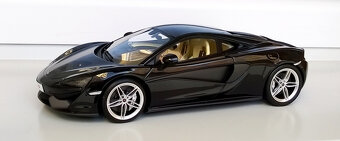 Automodely  1/18 - 2