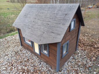 Dětský  domek - 2