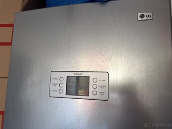 Lednice s mrazákem LG - 2