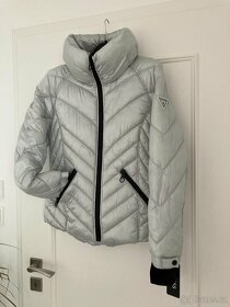Nová zimní dámská bunda GUESS, velikost M - 2