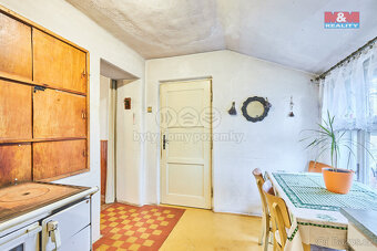 Prodej rodinného domu, 890 m², Bernartice, ul. Bechyňská - 2