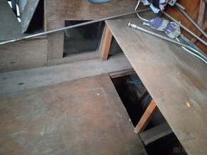 KAJUTOVÁ LOĎ 30m2 k bydlení - 2