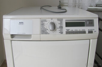 KONDENZAČNÍ SUŠIČKA AEG - 7KG - 2