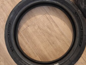 Pneumatiky Michelin Road 6 - 2