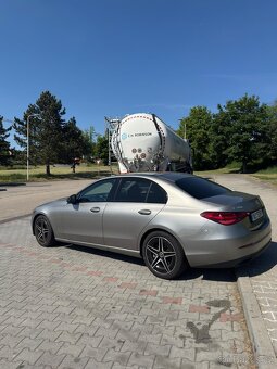 Prodám Mercedes-Benz C300 (2022 - 2