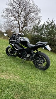 Kawasaki Ninja 650 - 2