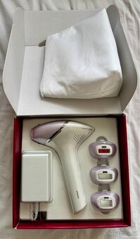 Philips Lumea IPL 8000 Series - 2