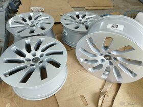 Alu kola Audi A7 sportback 4K8601025AB R18 et26 . - 2