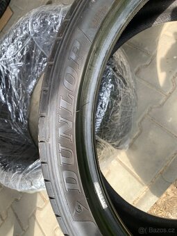 Pneu 275/35/21 Dunlop - 2
