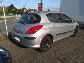 Peugeot P-308 - 2