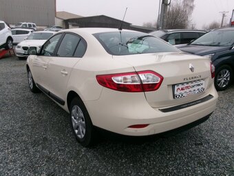 RENAULT FLUENCE 1,6i - 2