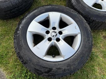 Alu kola s pneu R14 Škoda - 2