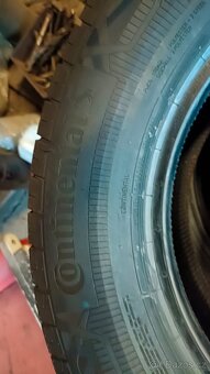 Continental 235/65 R16C - 2