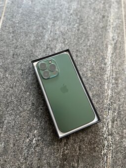 iPhone 13 Pro 128GB - KRÁSNÝ STAV - 2
