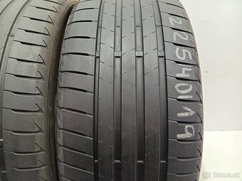 2ks letní pneu 225/40/19 Firestone - 2