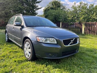 Nárazník přední VOLVO V50 - 2