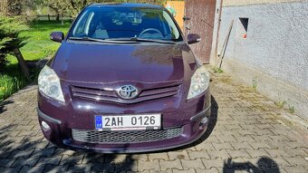 Toyota Auris 1.6 VVTi, r.v. 2011 - 2