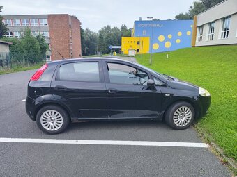 Fiat Grande Punto - 2
