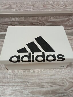 Prodám pánské boty Adidas vel. 46 - NOVÉ - 2