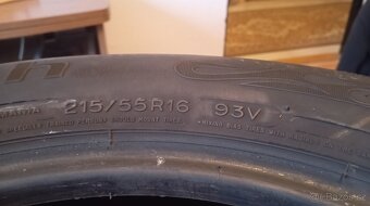 Letni pneu 215/55 R16 93V - 2