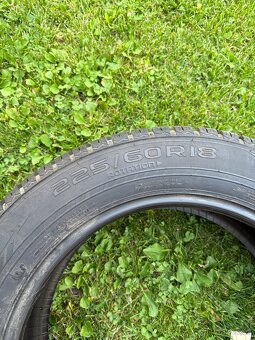 Zimní pneu 225/60R18 - 2