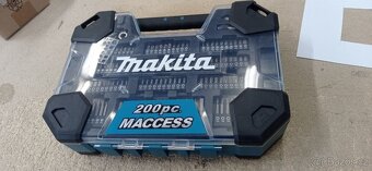 MAKITA sada bitů a vrtáků 200 ks v plastovém kufru E-22610 - 2