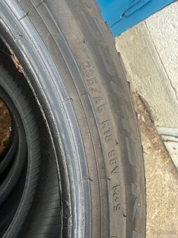 Pneumatiky 235/45 r18 - 2