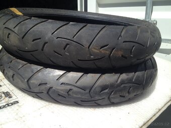 Motopneumatiky Metzeler 120/70R 19 a Pirelli Scorpion STR - 2
