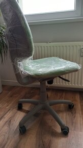 Kancelářská židle - 2