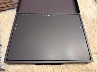 Microsoft Surface Pro 11 | 512 GB SSD, 16 GB RAM | 13” OLED - 2