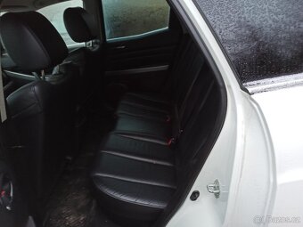 MAZDA CX-7 – INTERIÉR, SEDAČKY, TAPECE - 2
