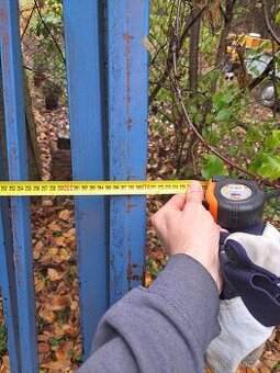 Prodám ocelovou 2-křídlou bránu - 2