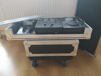 Prodám hudební aparatůru - 2