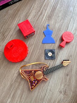 Panenka L.O.L. Surprise OMG ReMix Rock Velká ségra - Feroci - 2