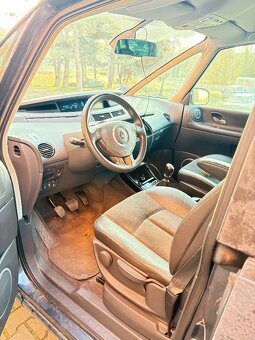 RENAULT GRAND ESPACE IV FACELIFT 127 KW - 2