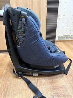 MAXI-COSI Autosedačka AxissFix Plus - 2
