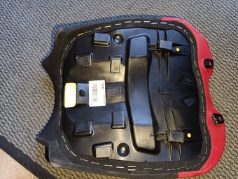 Panigale v4s sedačka - 2