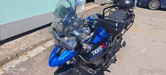 Triumph Tiger 800 xcx - 2