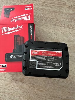 MILWAUKEE AKUMULÁTOR M12 B6 - 2