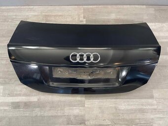 AUDI A6 - 4F - C6 - 04-08 - zadní víko SEDAN LZ9Y - 2