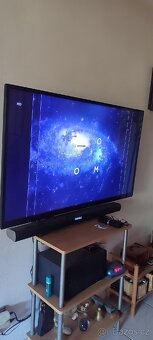 Smart televizor HITACHI 135 Palců - 2
