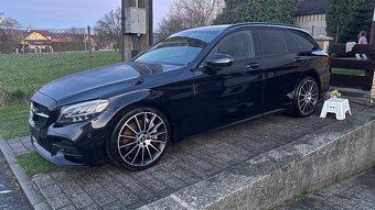 Mercedes C300d 2019 180kW - 2