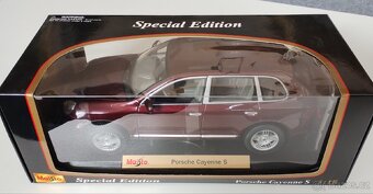 Porsche Cayenne S 1/18 - 2