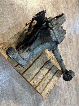 //PŘEDNÍ DIF. AUDI Q7 3.0 TDI// - 2