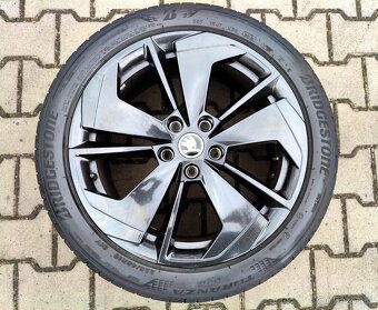 Disky originální Škoda Octavia IV RS 5x112 R18 Comet - 2