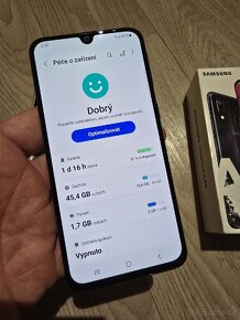 Samsung Galaxy A40 - 2