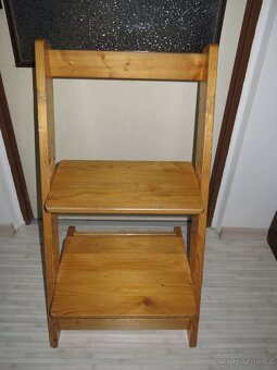 Rostoucí dětská dřevěná židle - 2
