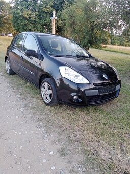 Renault Clio - 2
