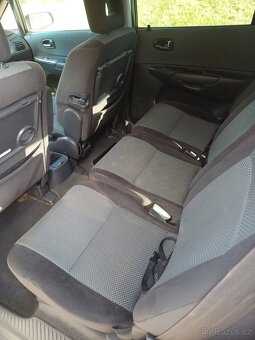 Mazda premacy - 2