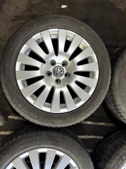 Celoroční kola VW Passat 215/55 R17, ET40 - 2